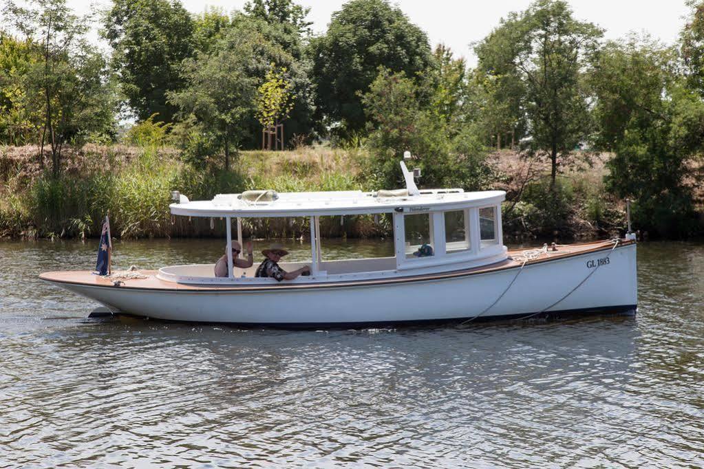 Nrma Bairnsdale Riverside Holiday Park Екстер'єр фото